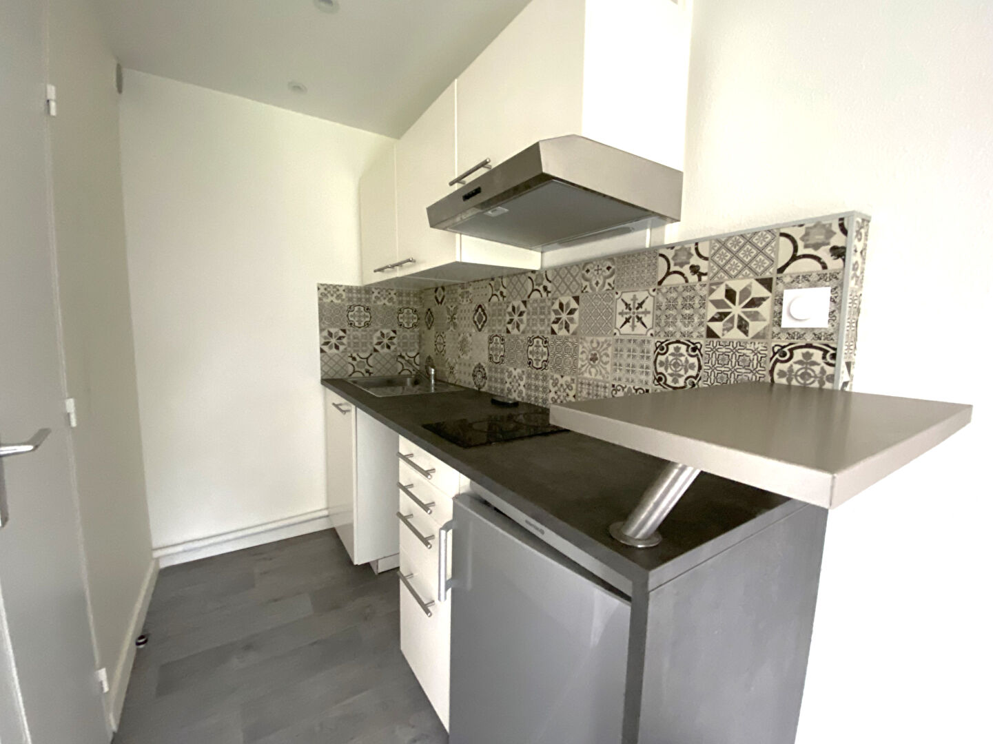 Nantes, Saint-Félix - Appartement 1 pièce 25.71 m² - photo 2
