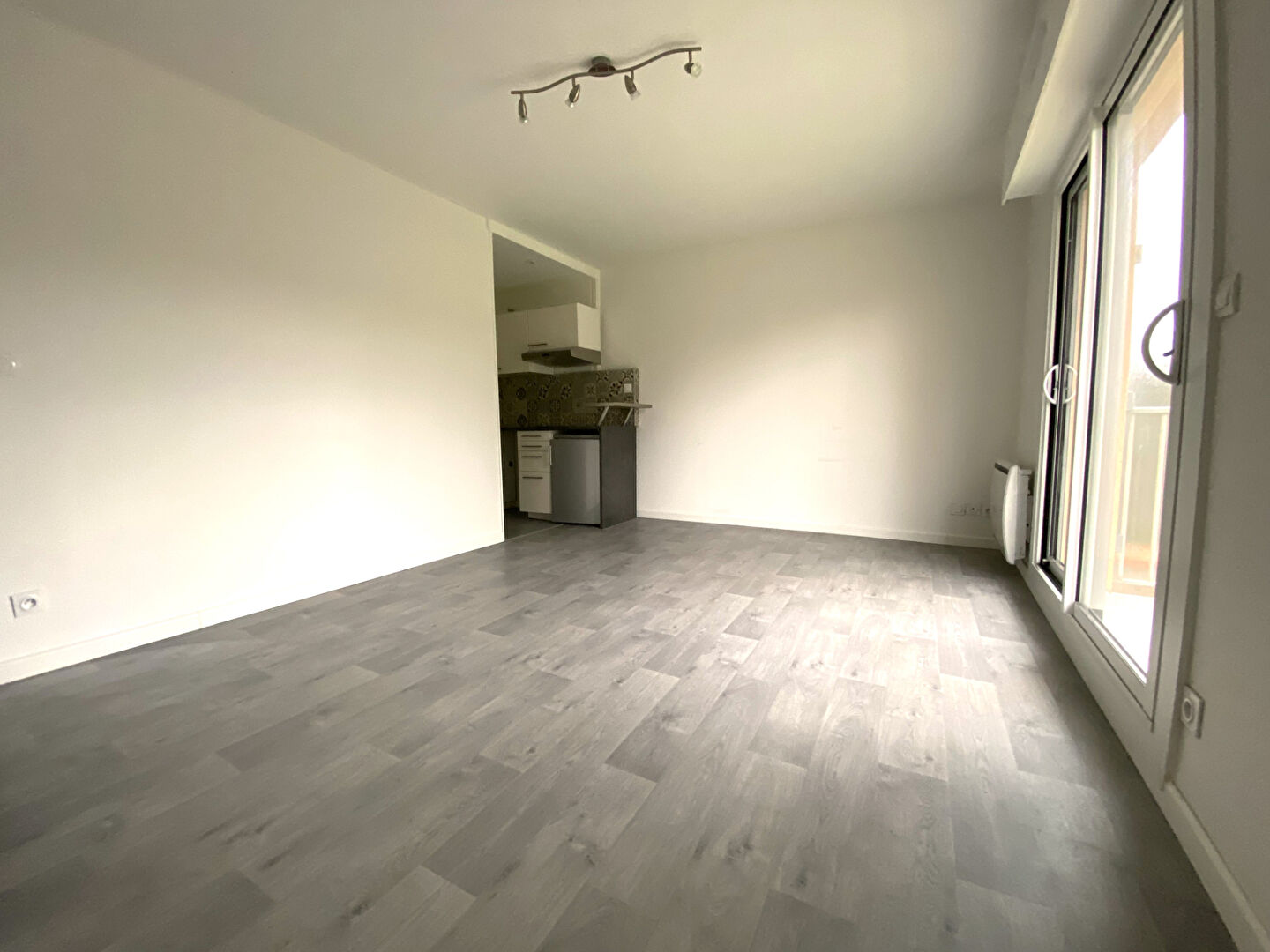 Nantes, Saint-Félix - Appartement 1 pièce 25.71 m² - photo 3