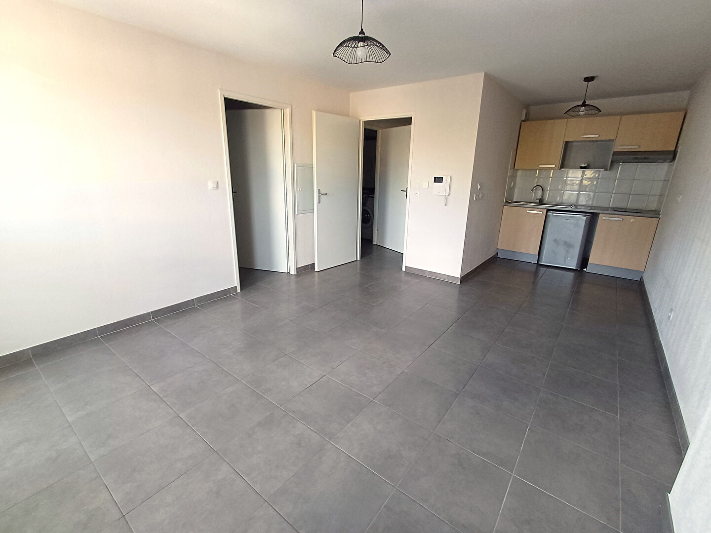 NANTES BOULEVARD ROMANET - Appartement  2 pièces - 40..03 m² - photo 5