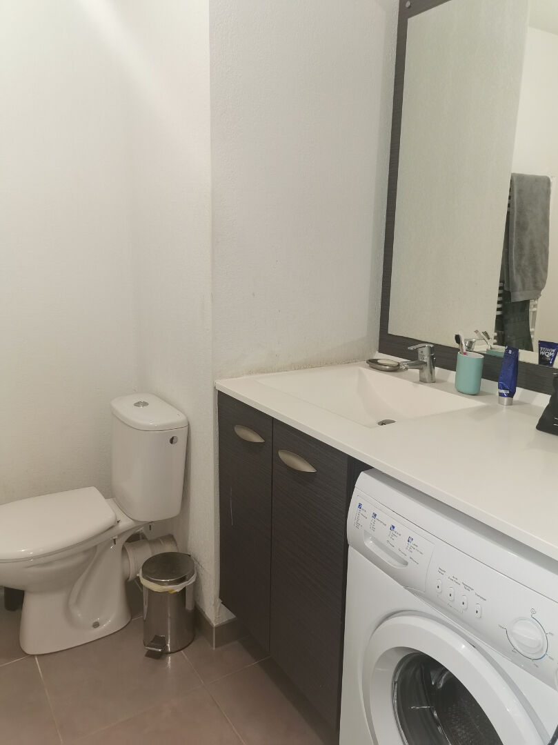 NANTES BOULEVARD ROMANET - Appartement  2 pièces - 40..03 m² - photo 11