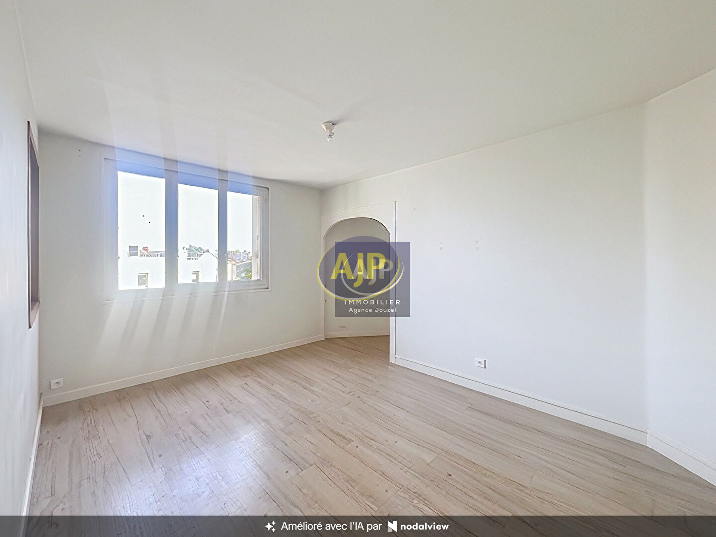 Rezé, Pont-Rousseau - Appartement 2 pièces 43.77 m² - photo 2