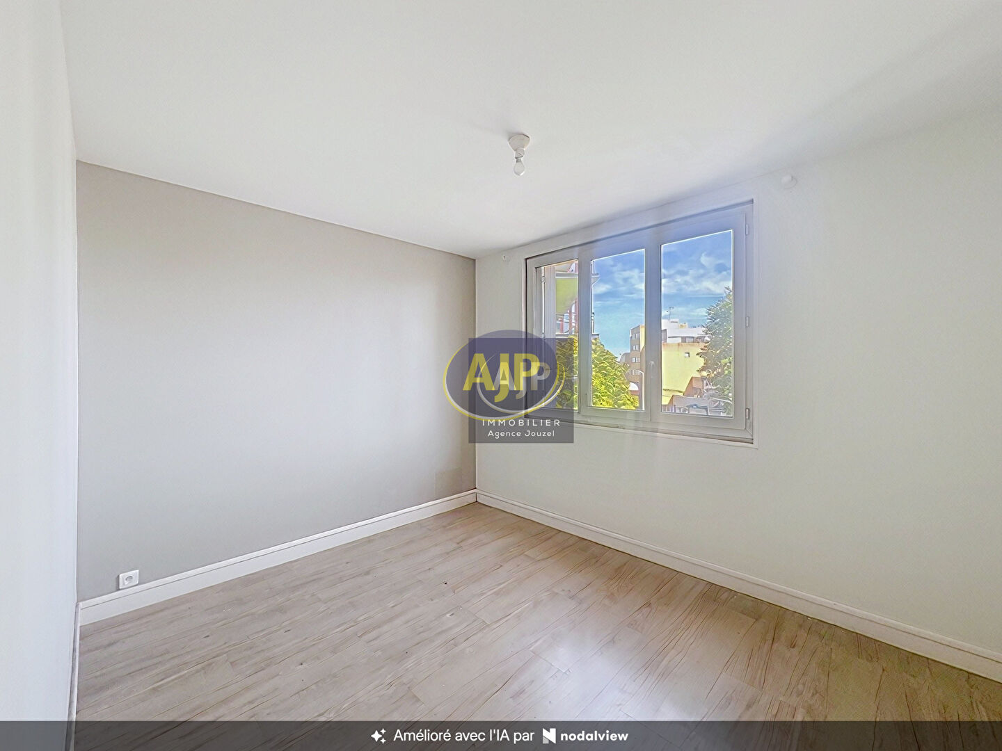 Rezé, Pont-Rousseau - Appartement 2 pièces 43.77 m² - photo 4