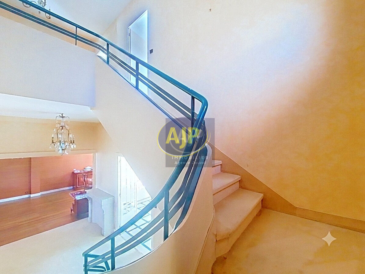Maison  8 pièce(s) 216 m2 - photo 5