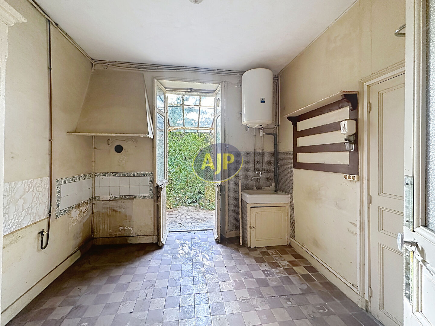 NANTES ? HAUTS-PAVÉS ? MAISON DE CARACTÈRE À RÉINVENTER - photo 5
