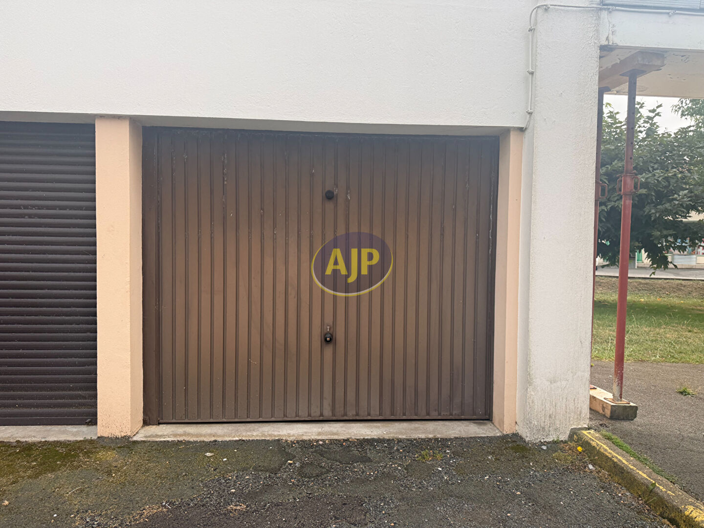 À LOUER ? GARAGE AVEC CAVE ? ANGLET - photo 1