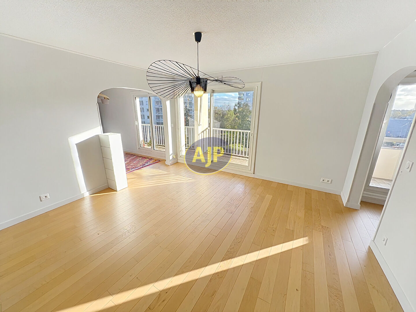 Mérignac Appartement 90 m²  4 pièce(s) Capeyron proche tram A - photo 2