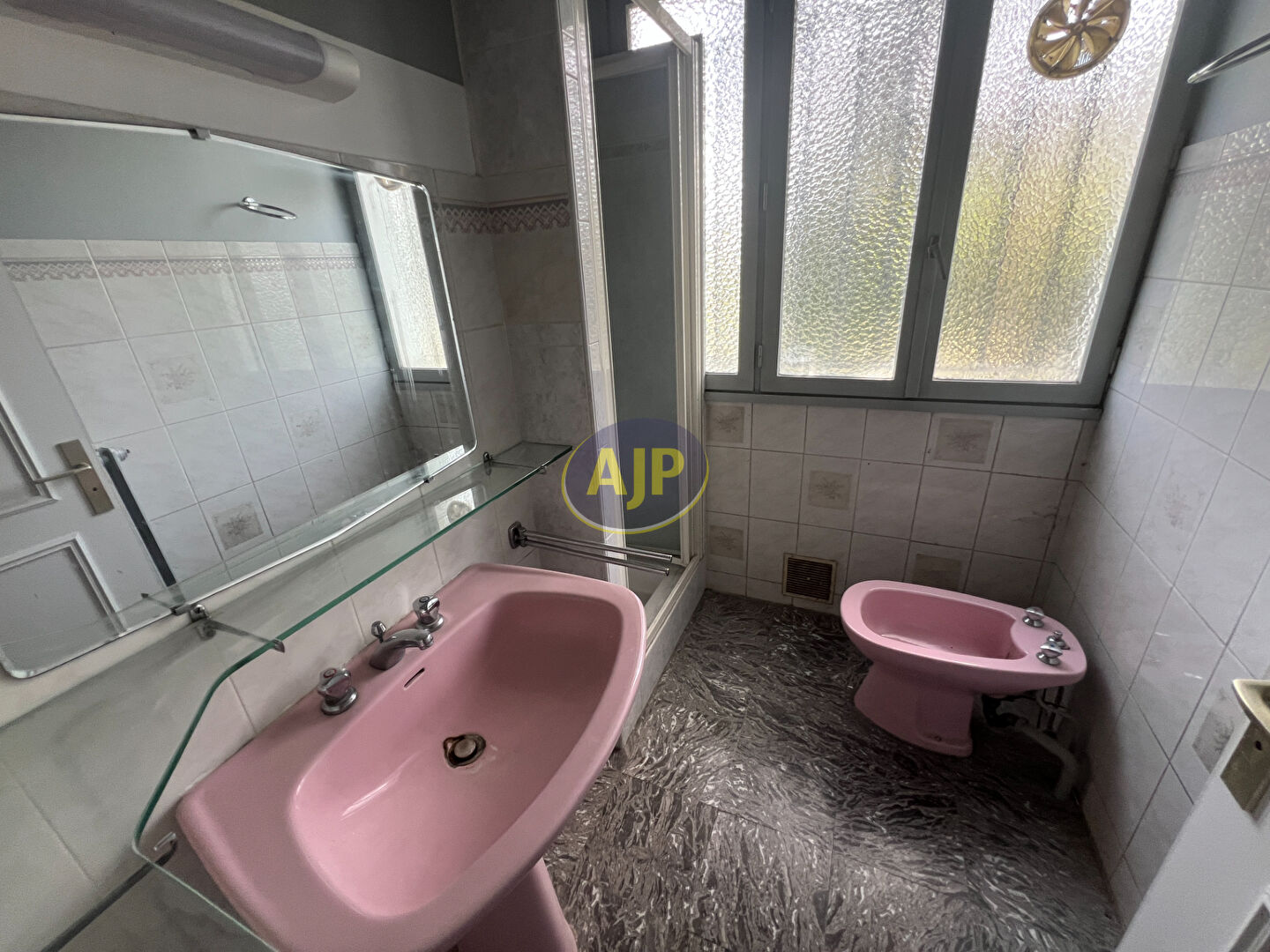 Local professionnel BORDEAUX CAUDERAN PROCHE MERIGNAC 107M² - photo 4