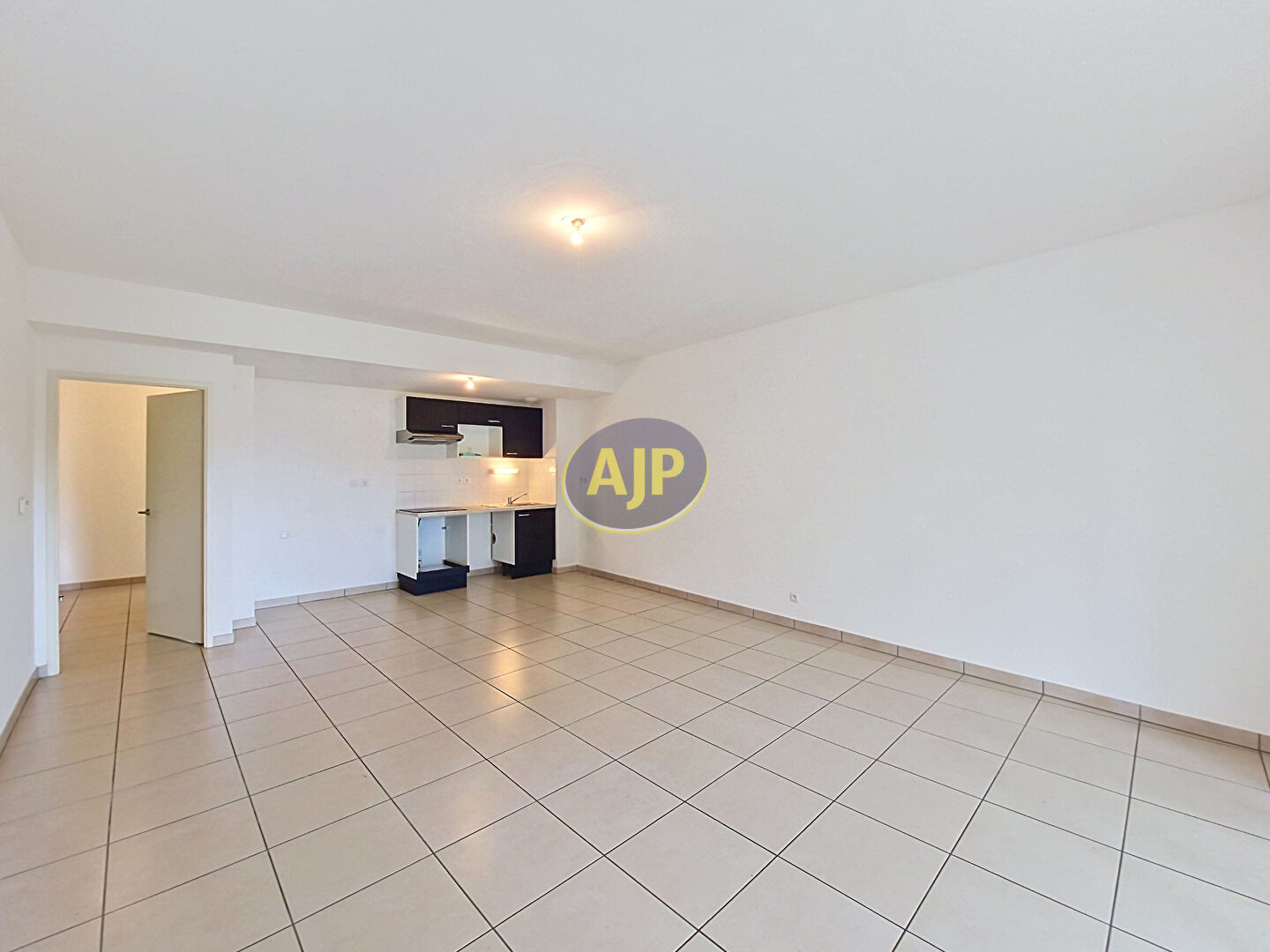 A vendre appartement T4 89m² Mérignac centre - Proche commerces et transports - photo 2