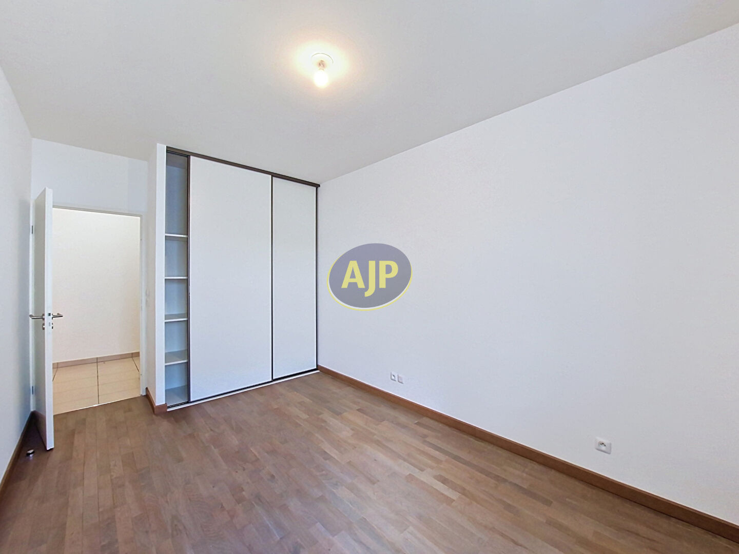A vendre appartement T4 89m² Mérignac centre - Proche commerces et transports - photo 7