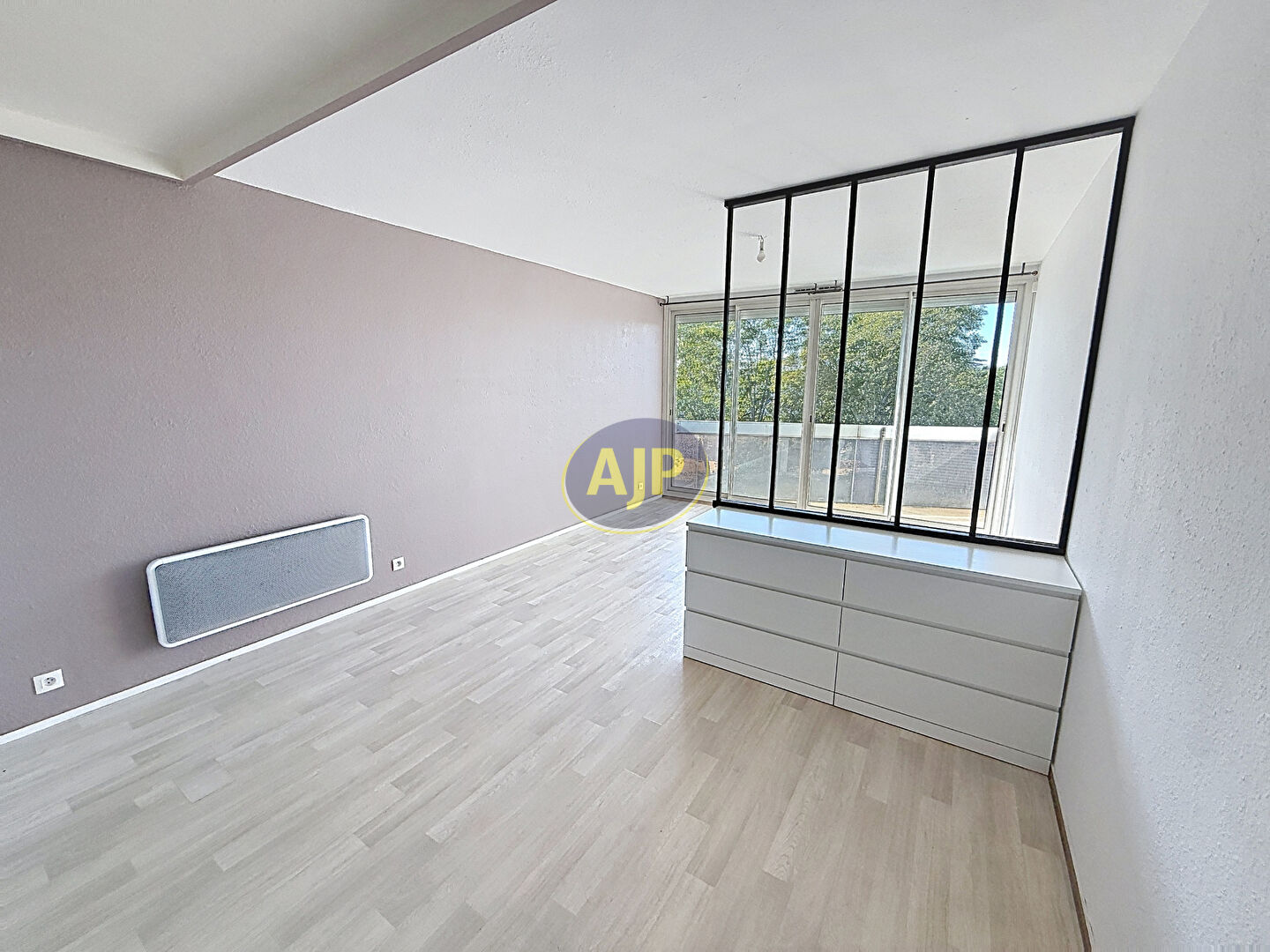 Appartement T1 à louer à Bordeaux - 30.80 m² avec balcon et parking - photo 3