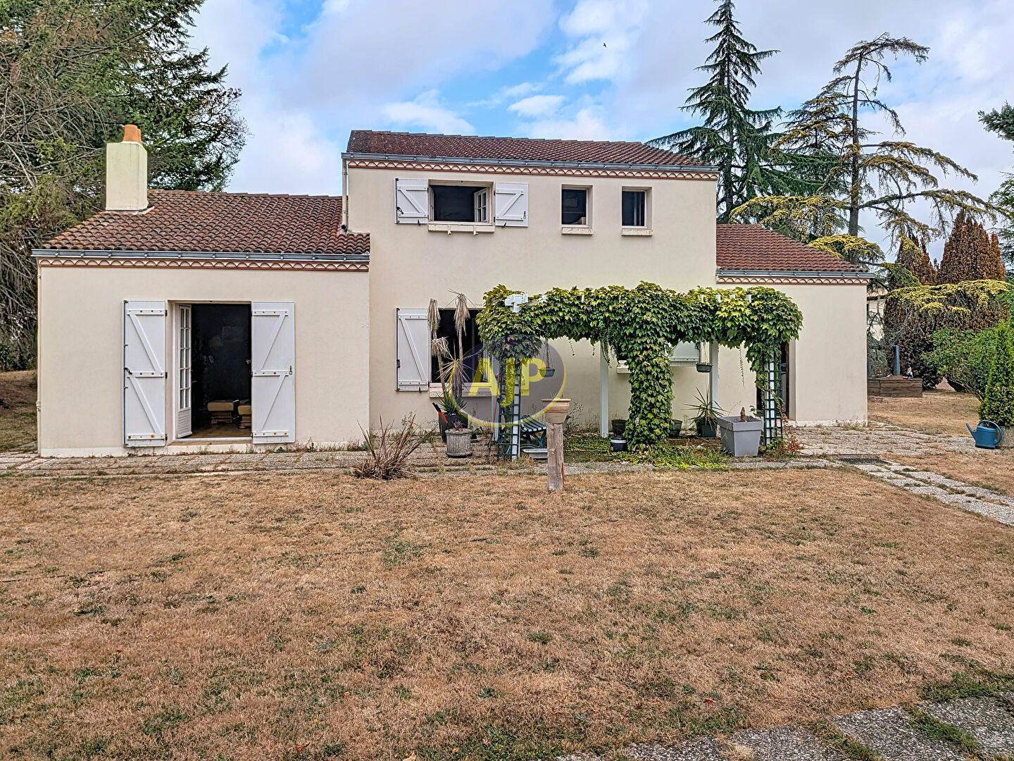 Maison Basse Goulaine 6 pièces parcelle de 2988 M² - photo 1