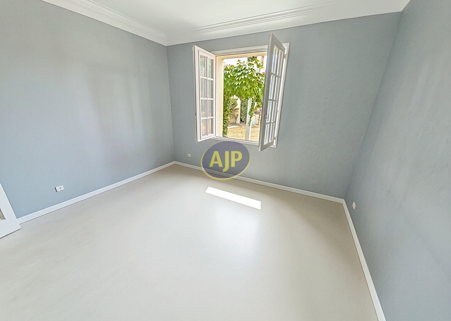 Maison Basse Goulaine 6 pièces parcelle de 2988 M² - photo 8