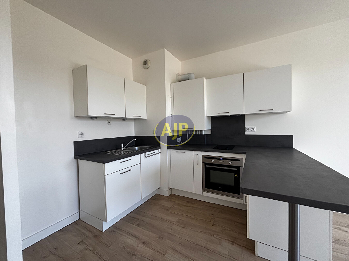 T2 - 40.1m2 - ILE DE NANTES - photo 4