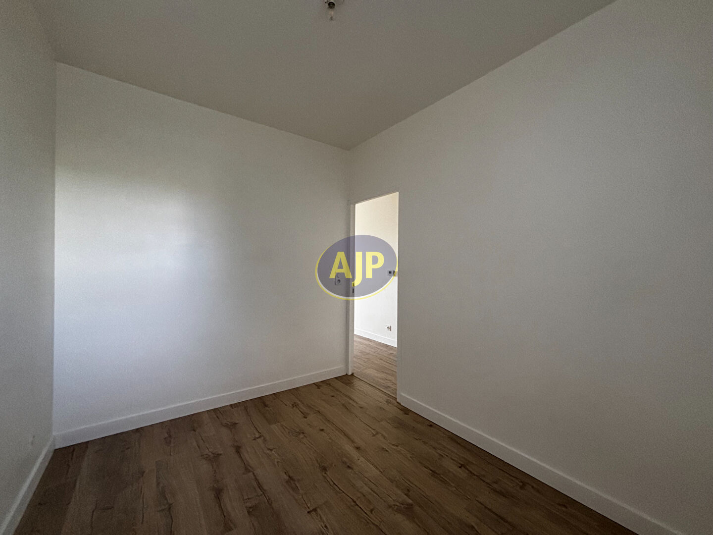 T2 - 40.1m2 - ILE DE NANTES - photo 8
