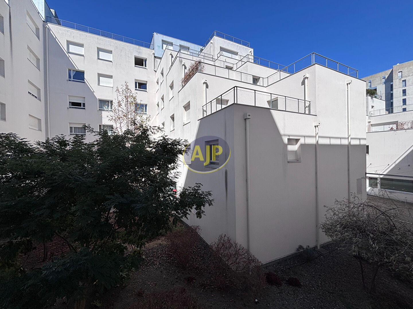 ILE DE NANTES - T1 28m²1 - photo 1