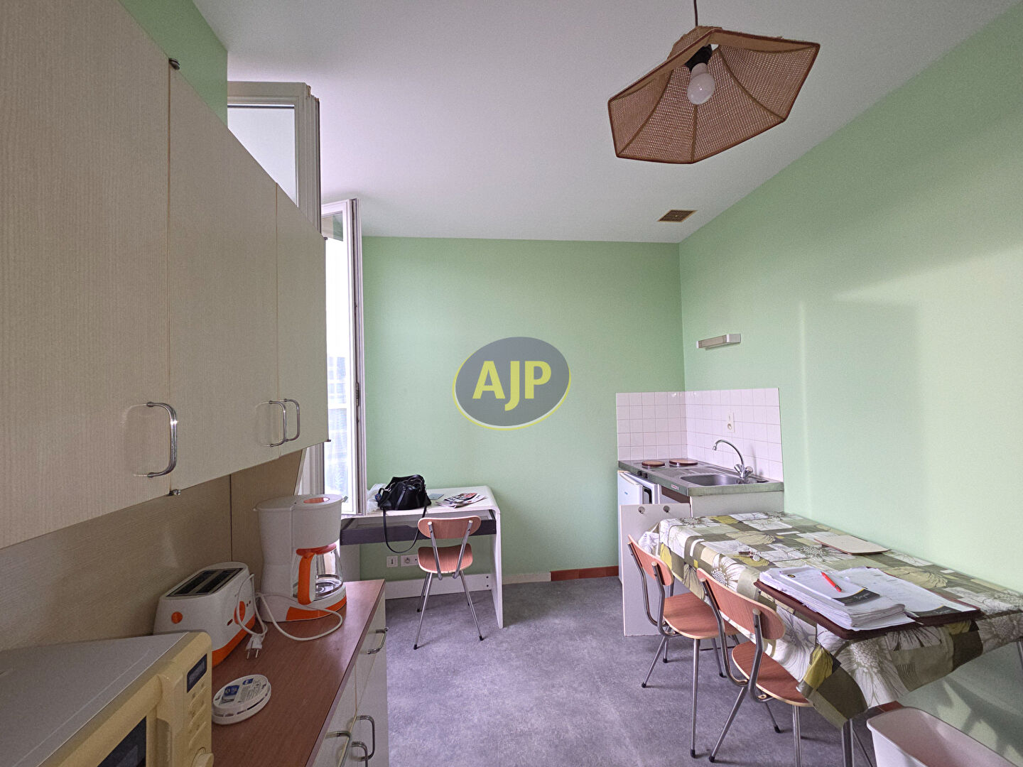 Nantes Studio meublé Quai de Versailles - photo 2