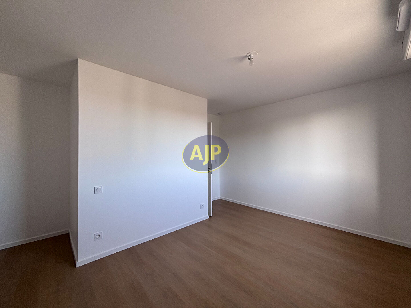 VERTOU- CARRE DES ARTS III - T2  - 46,91m² - photo 7