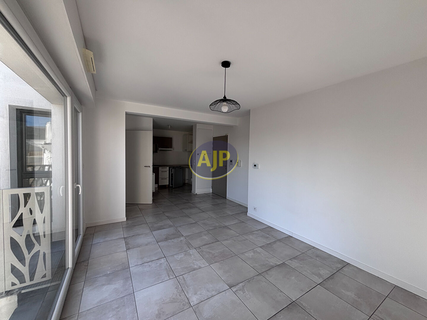 Nantes - T2 42m² - L'ECRIN - photo 2