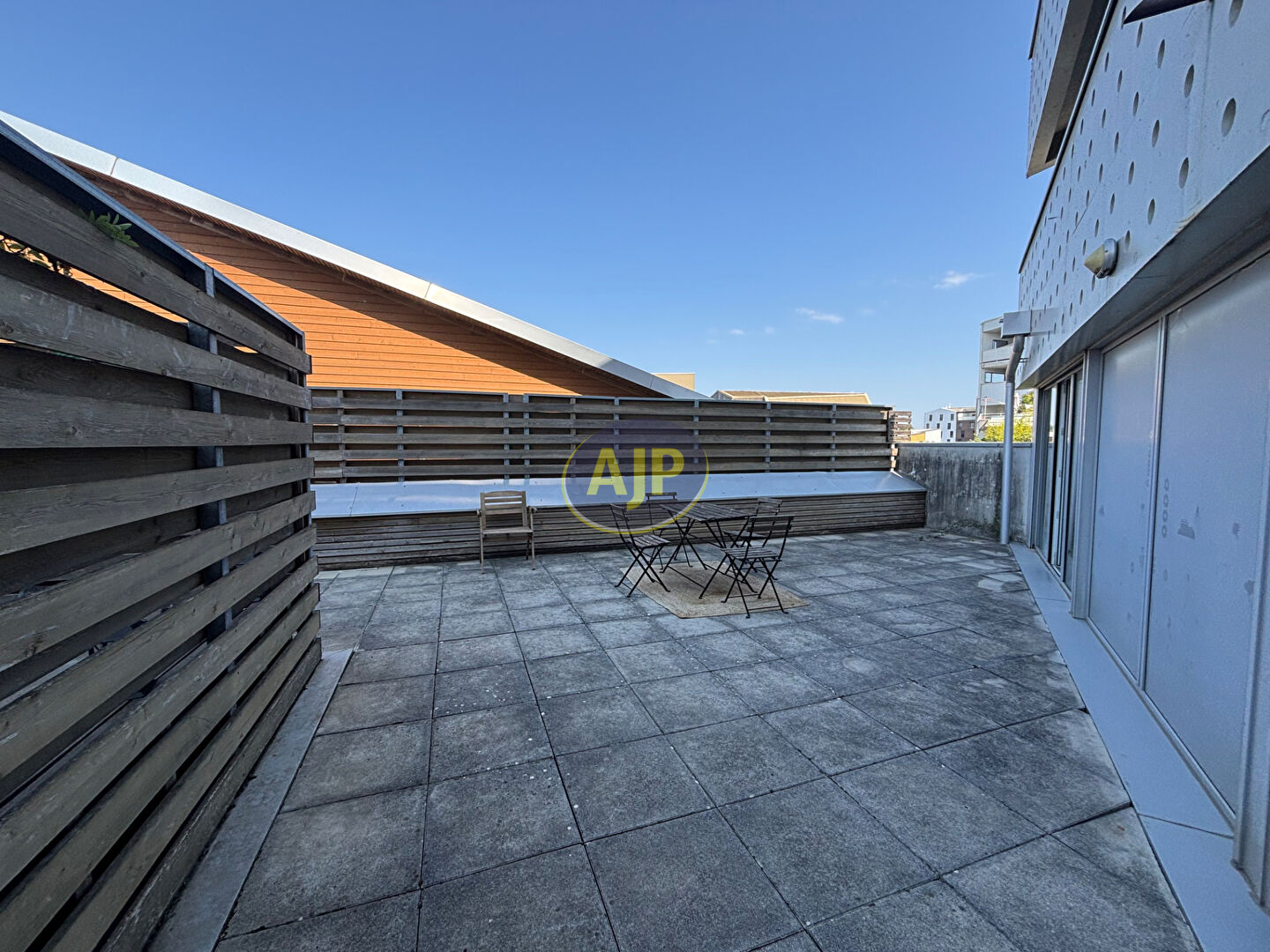 BACALAN - T3 MEUBLE - photo 3