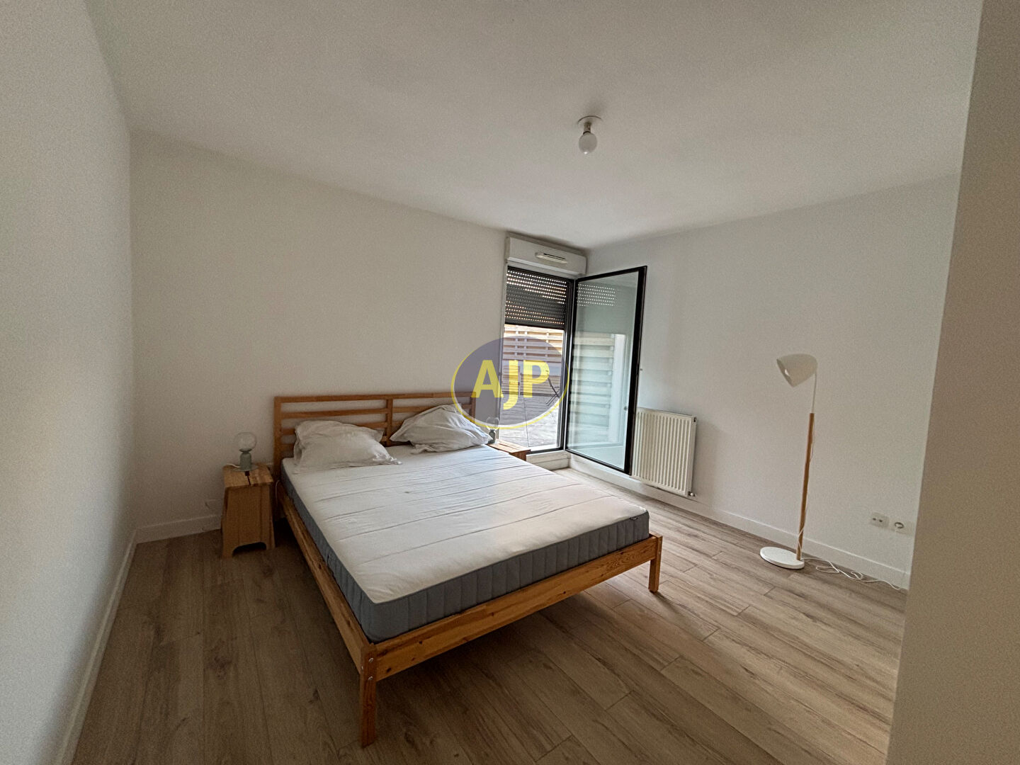 BACALAN - T3 MEUBLE - photo 6