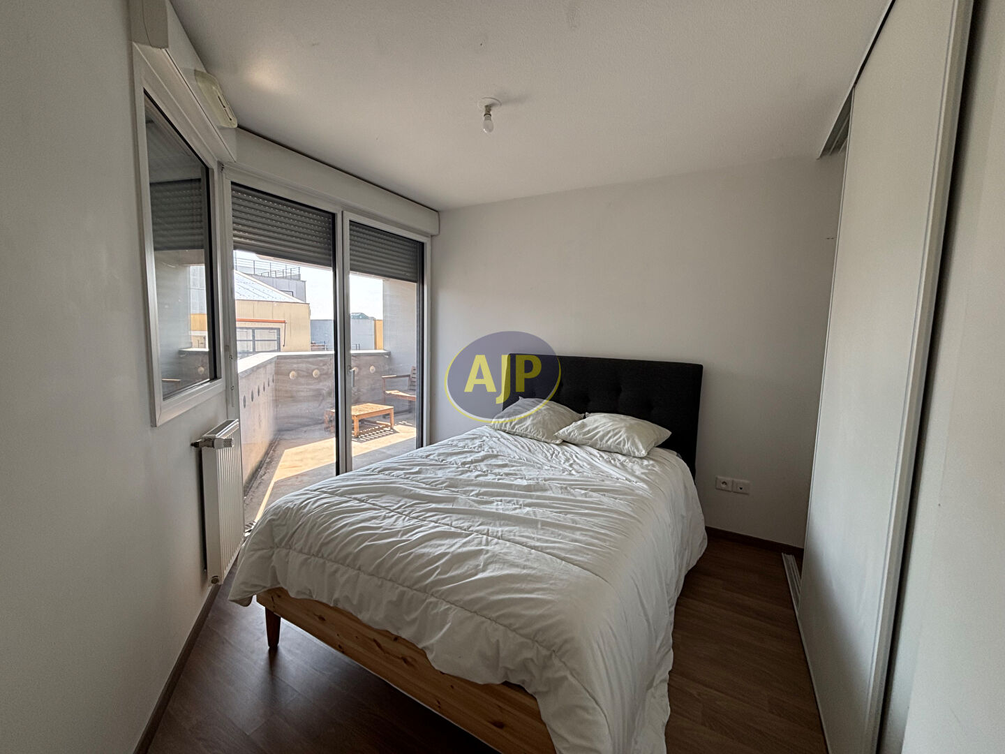 BACALAN - T3 MEUBLE - photo 9