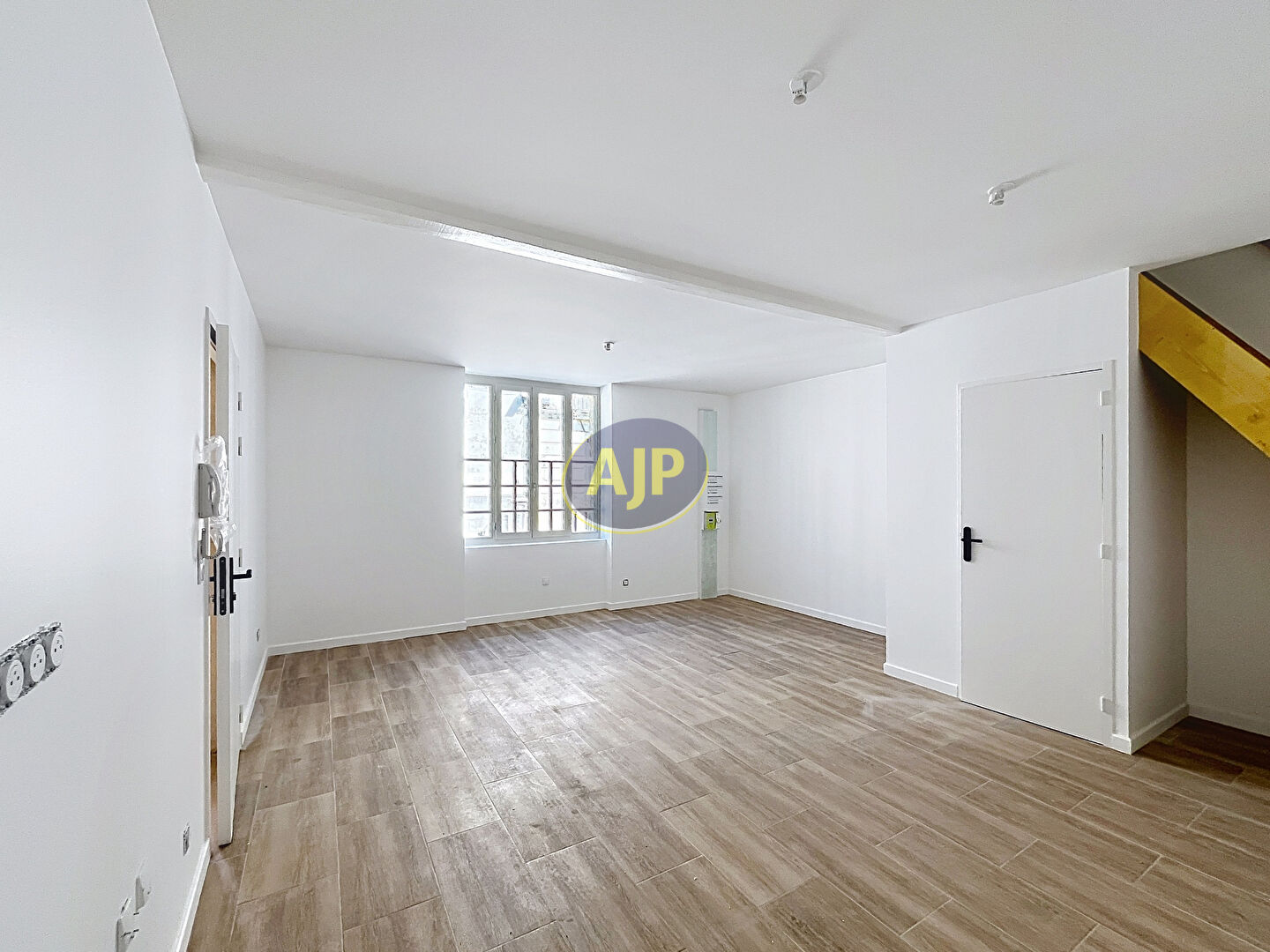 Duplex T4 entre Nansouty et les Capucins - photo 2