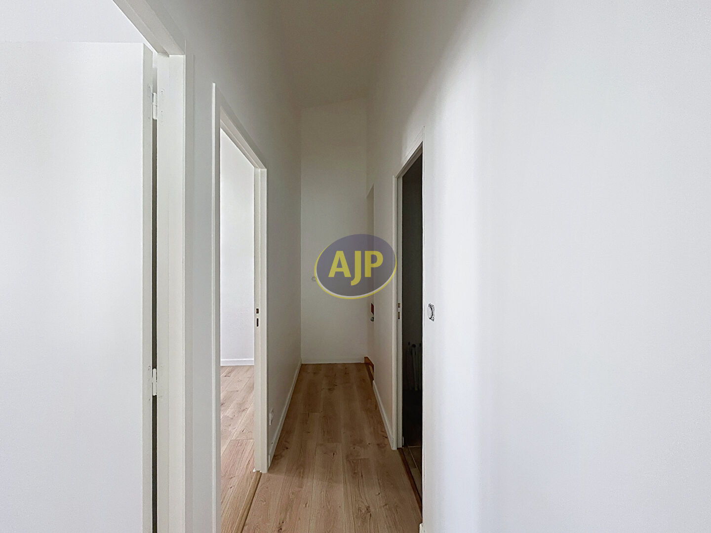 Duplex T4 entre Nansouty et les Capucins - photo 5