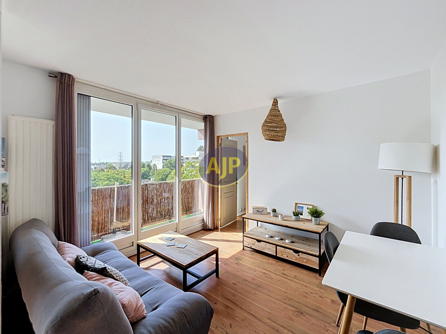 T2 avec balcon - Cenon - photo 1