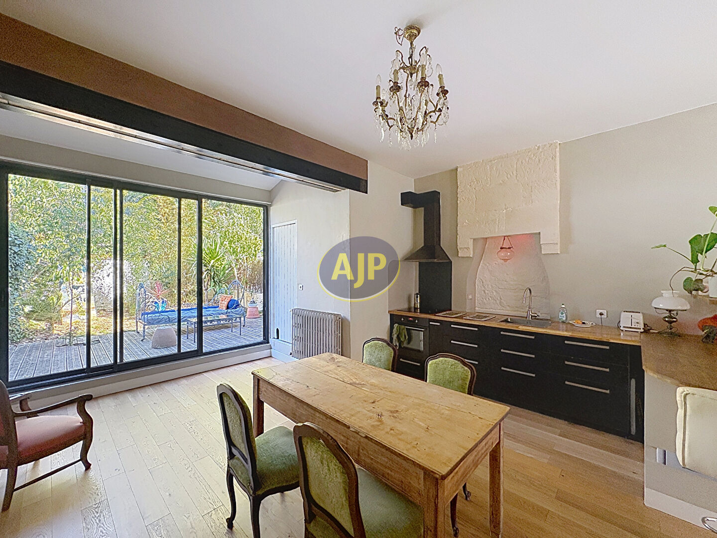 Maison Bordeaux Chaban-Delmas 117 m2 - Jardin - 3 chambres - photo 1
