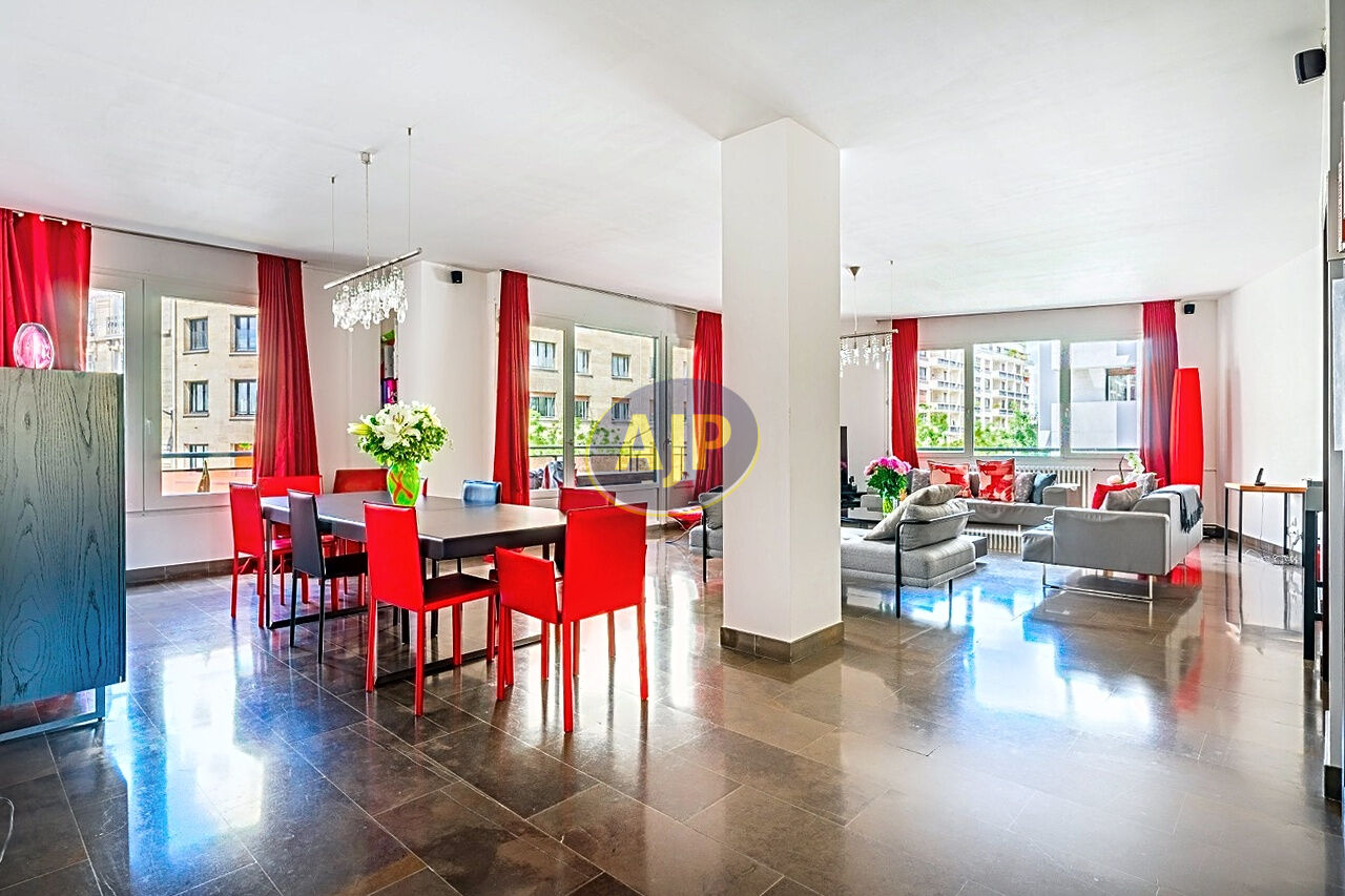 PARIS 75016 : Appartement  4 chambres avec terrasse - photo 1