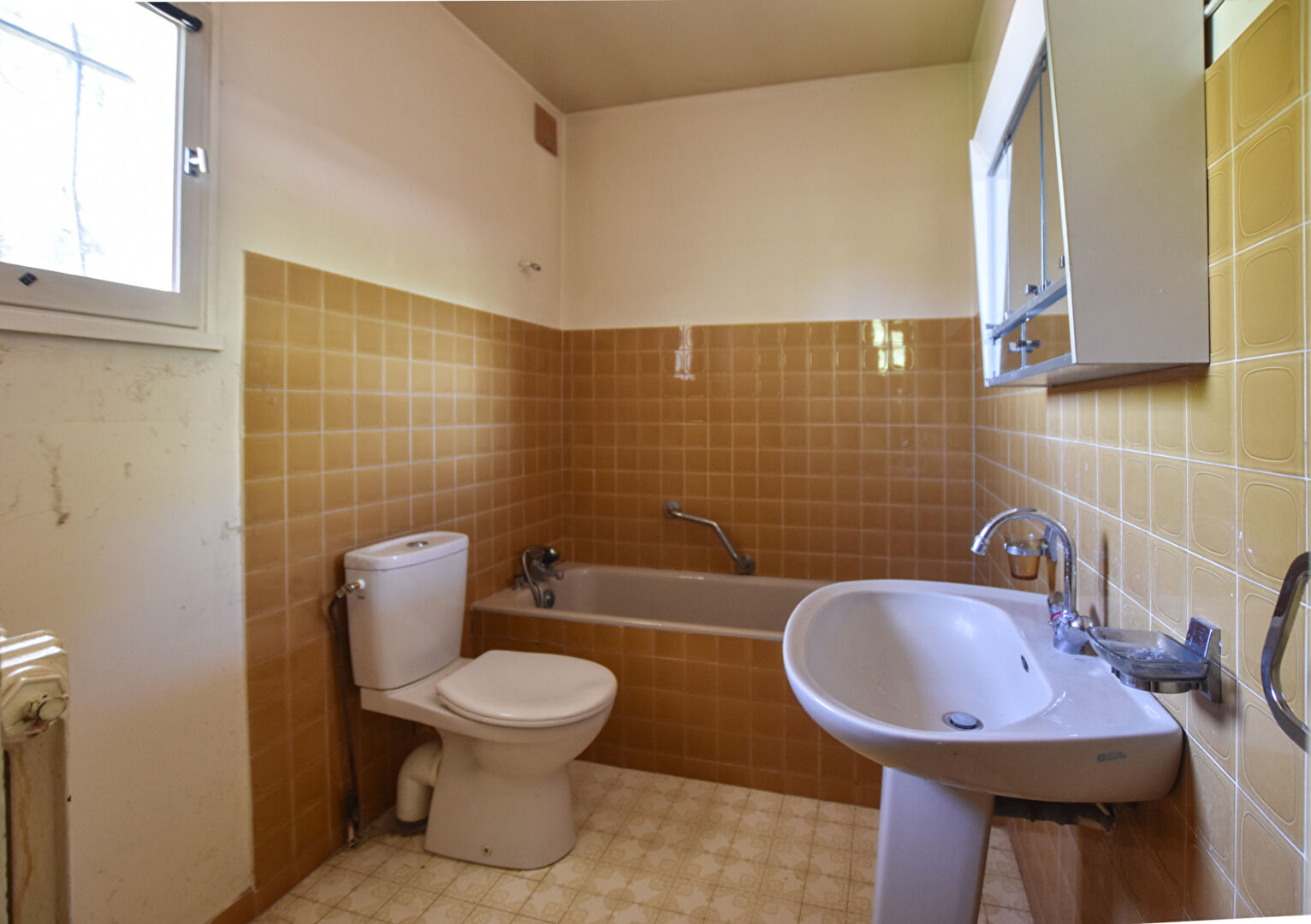 Maison Thise 7 pièces sur 17 ares 38 de terrain