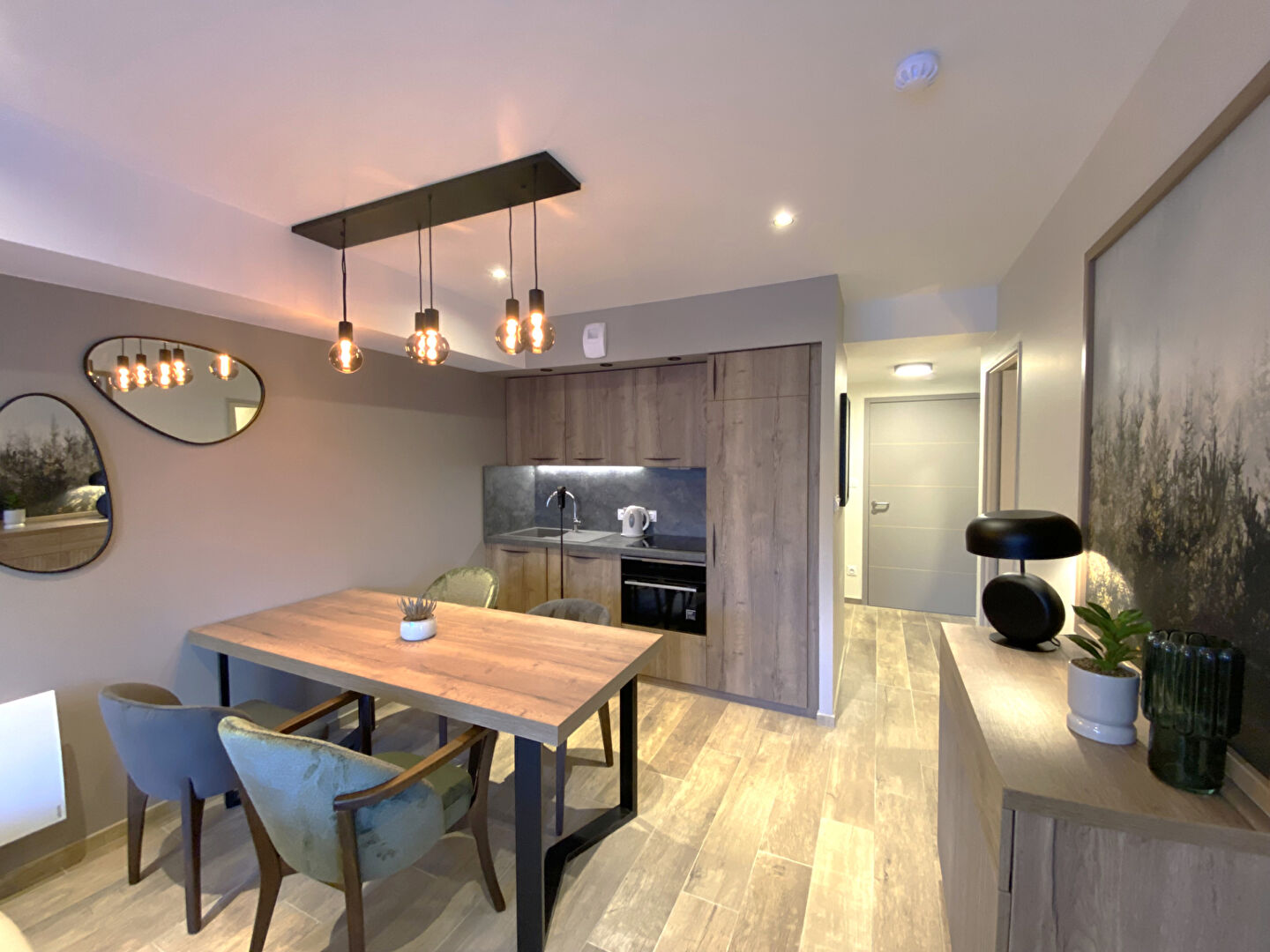 Agence immobilière de VALLAT DEVELOPPEMENT ET PARTICIPATIONS