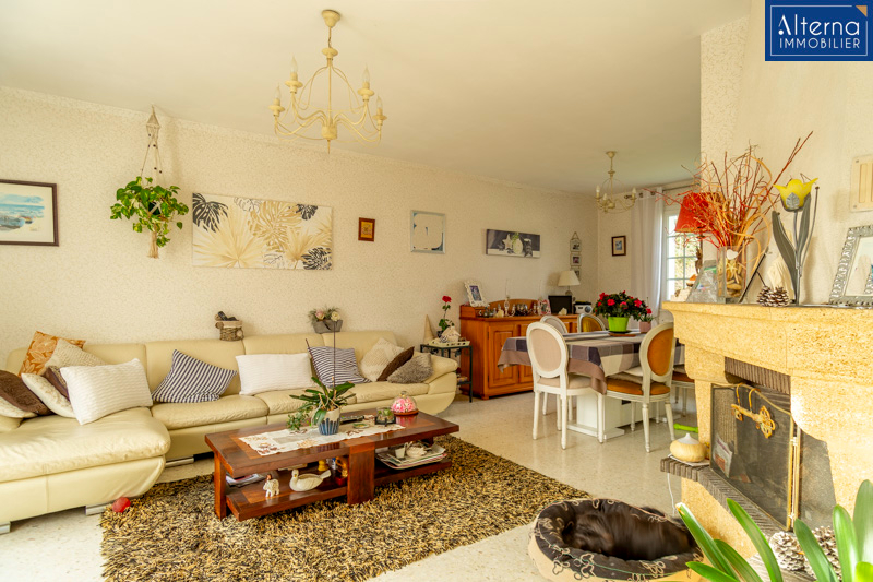 Photo Maison Plain Pied  85 m2 3 chambres image 3/6