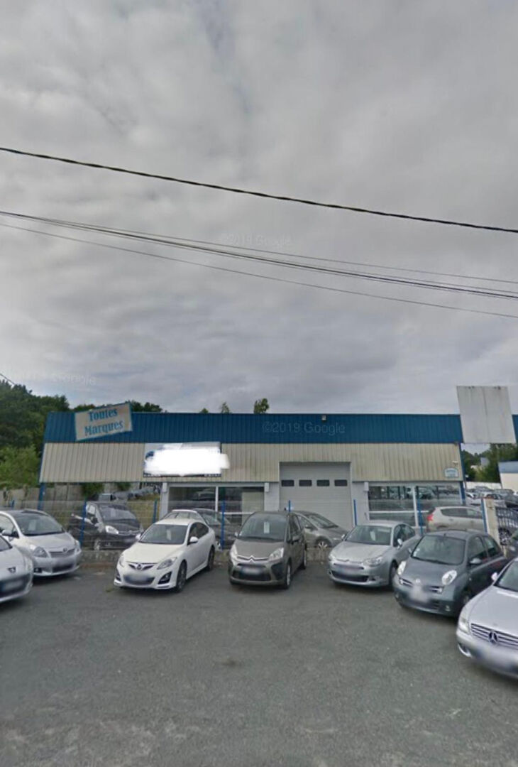 Local commercial  700 m2