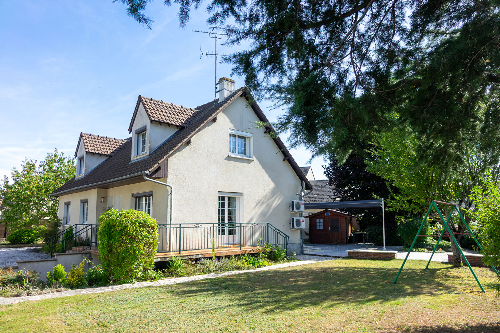 Photo Maison Familiale avec sous-sol total - Châteauneuf-Sur-Loire - 5 pièces 135 m2 image 1/6