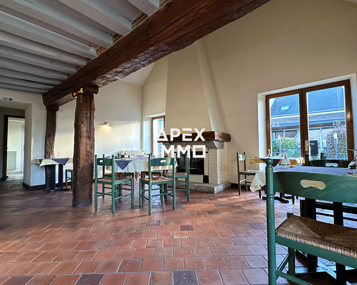 Fonds de commerce restauration Saint Denis De L Hotel