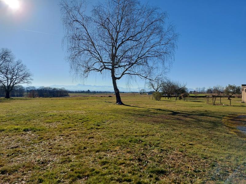 A 15 km à l'Est de Morlaas, Grange à aménager sur Terrain à bâtir 2 591 m², semi-viabilisé, Vue Pyrénées
