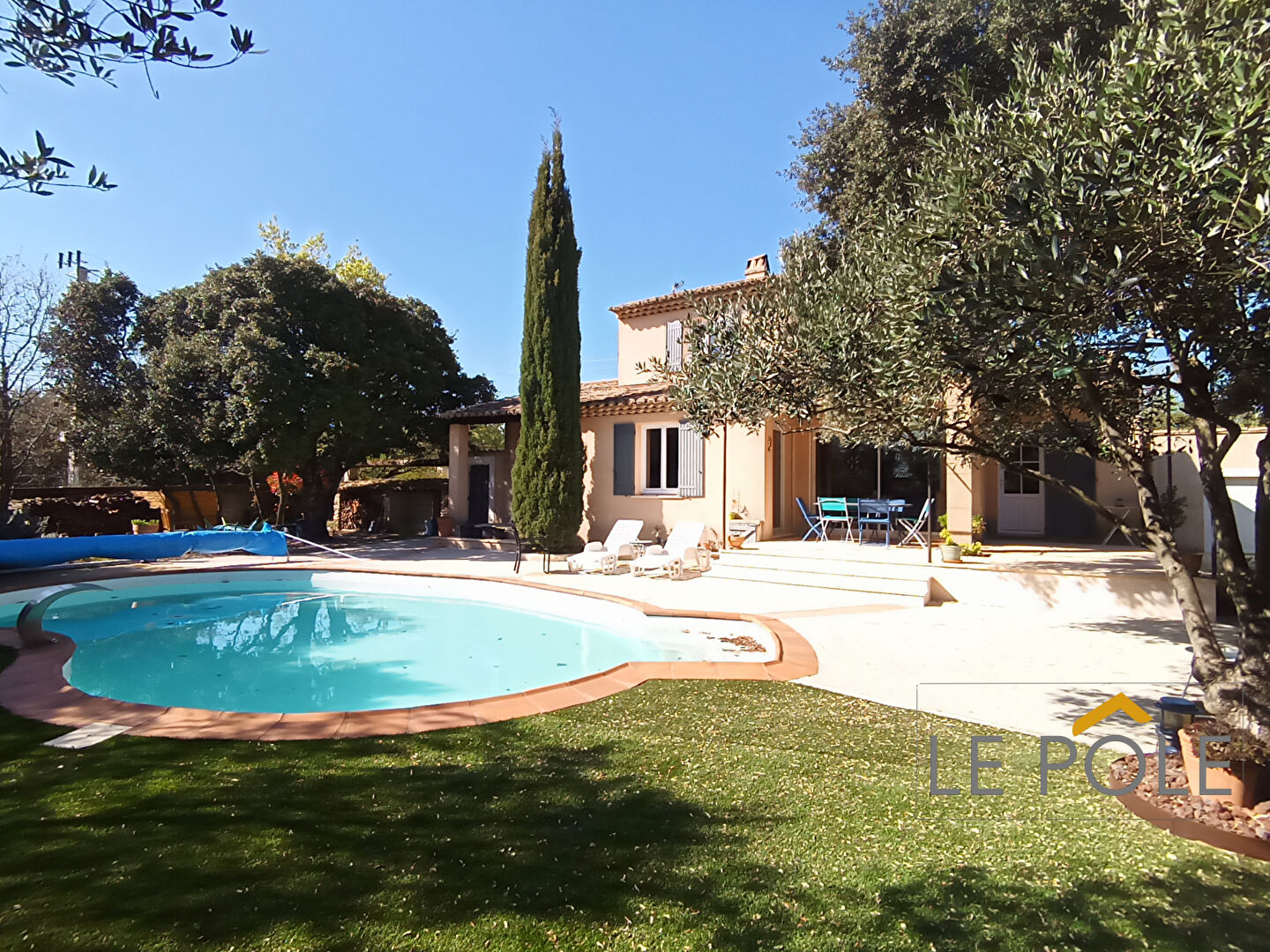 Agence immobilière de AREA IMMOBILIER