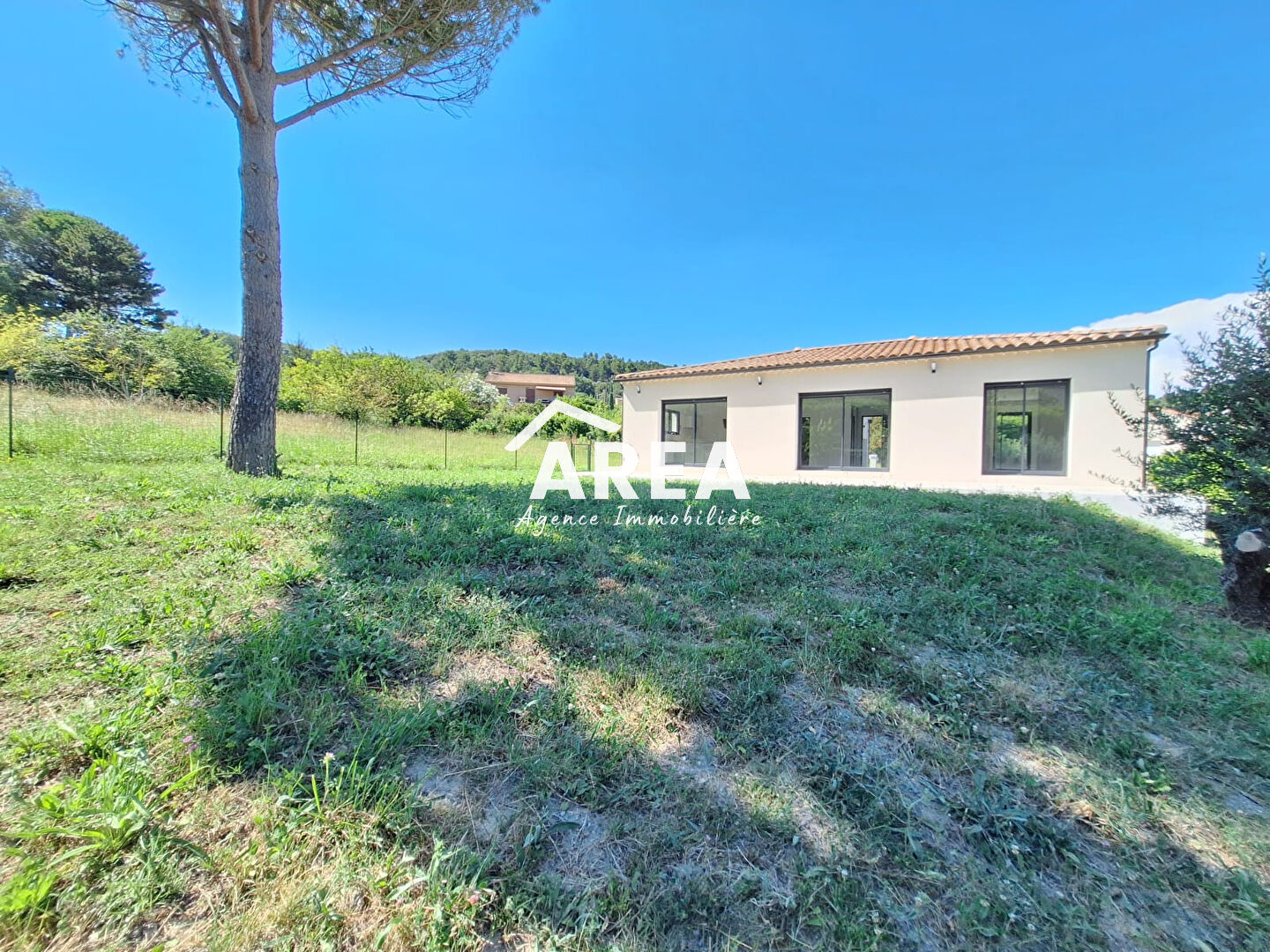 Agence immobilière de AREA IMMOBILIER