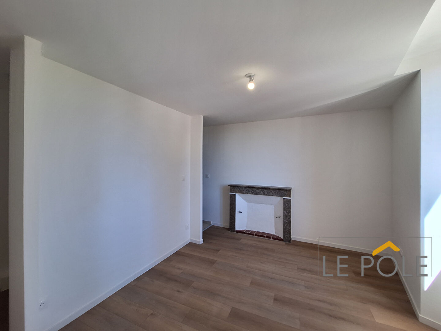 Photo Appartement Suze La Rousse 2 pièce(s) 37.30 m2 image 5/5