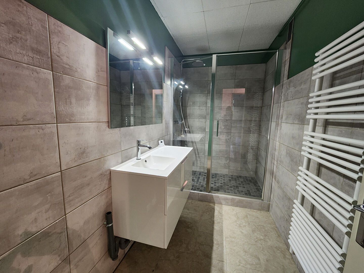 Photo Appartement 2/3 pièces aux Claux à Pierrelatte image 4/6