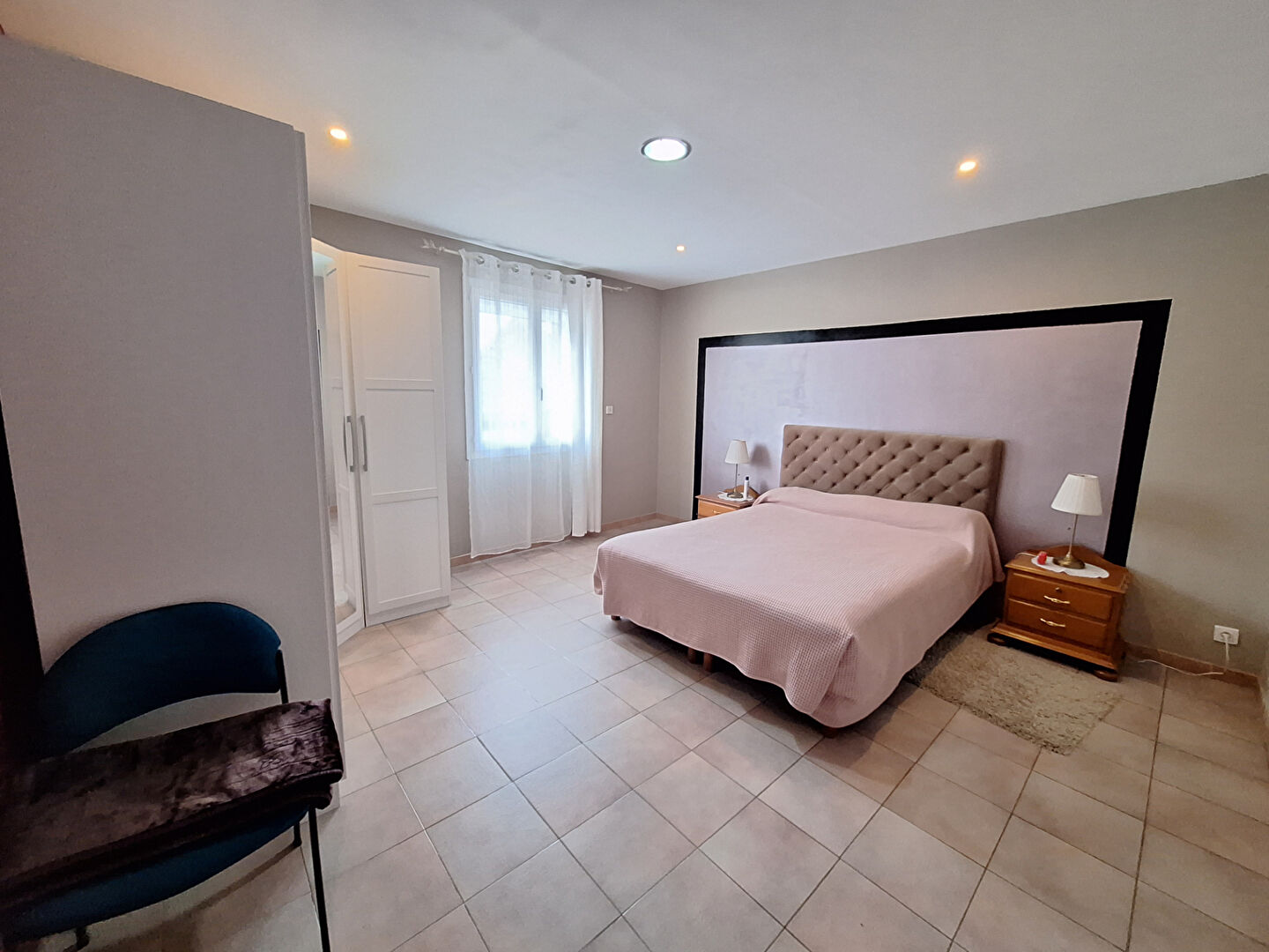 Photo Maison Lapalud 6 pièce(s) 182 m2 image 5/6