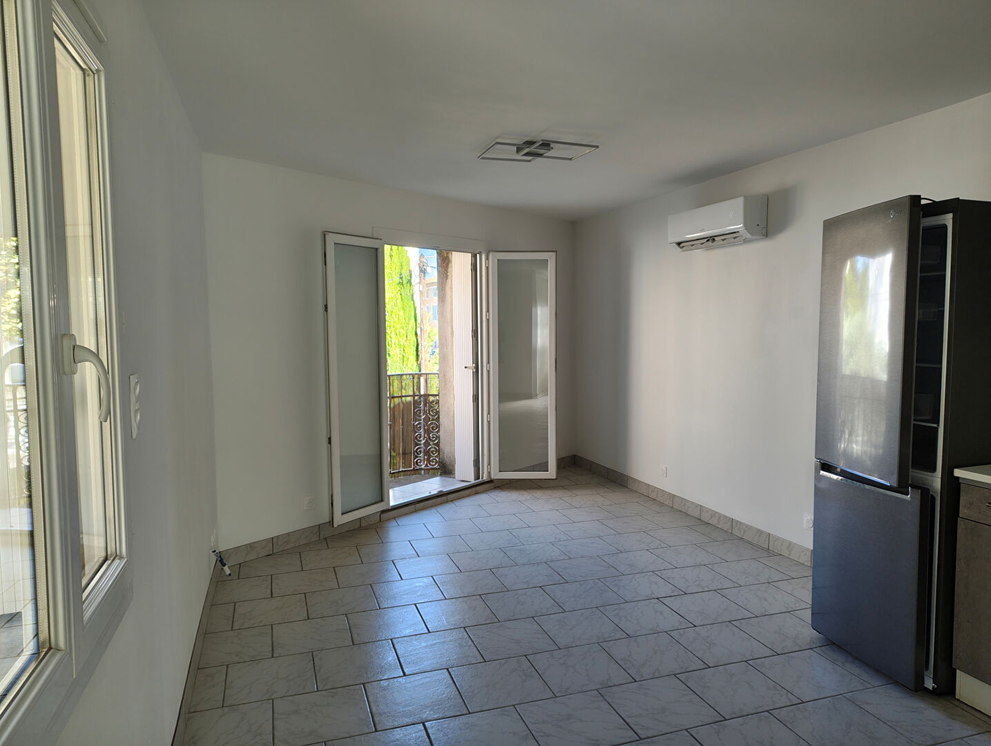 Photo MAISON DE VILLAGE AVEC GARAGE image 3/6