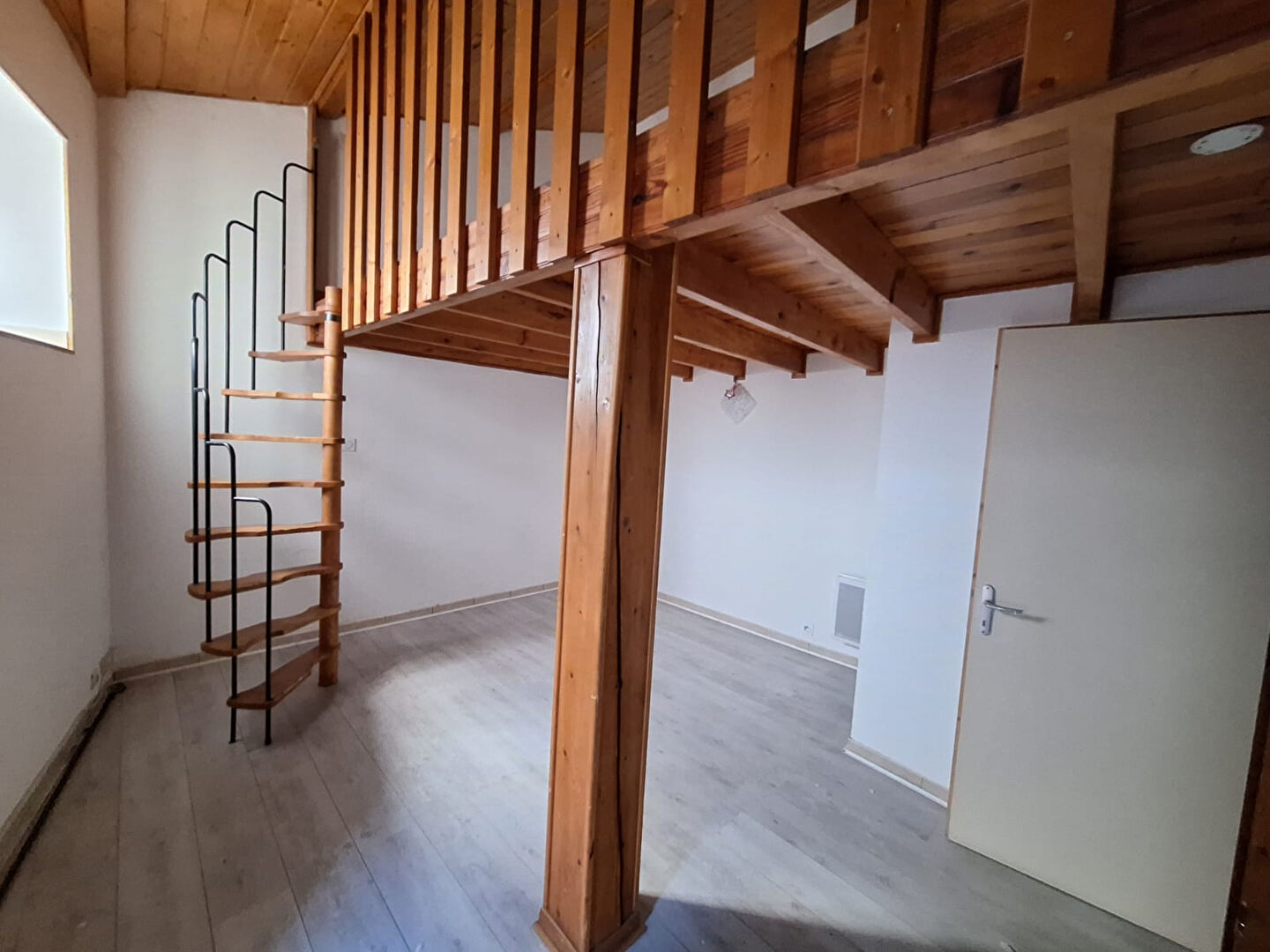 Agence immobilière de AREA IMMOBILIER