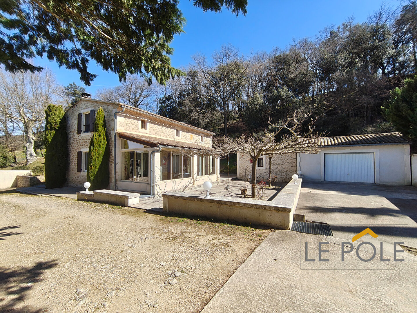 Agence immobilière de AREA IMMOBILIER