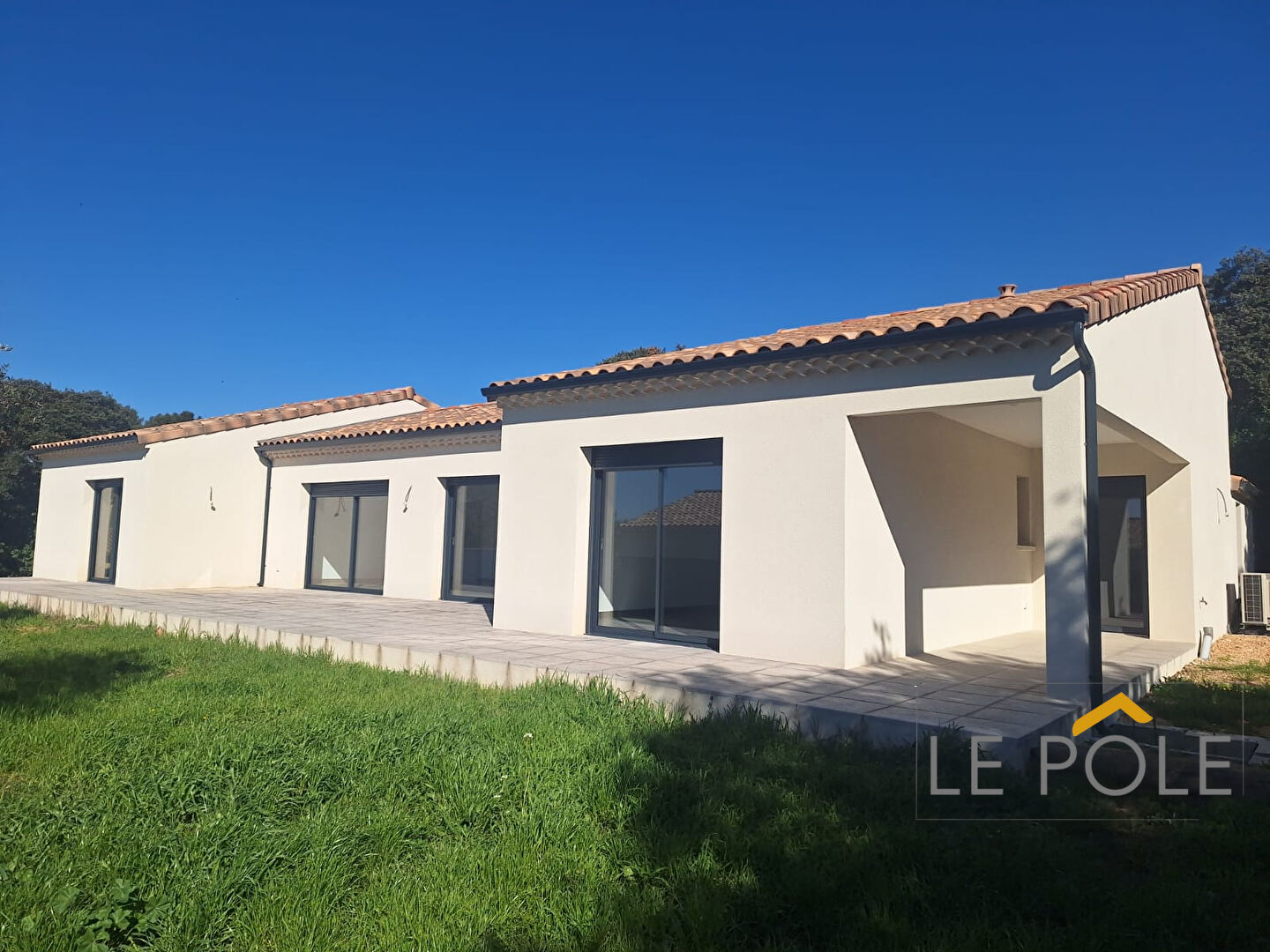 Agence immobilière de AREA IMMOBILIER