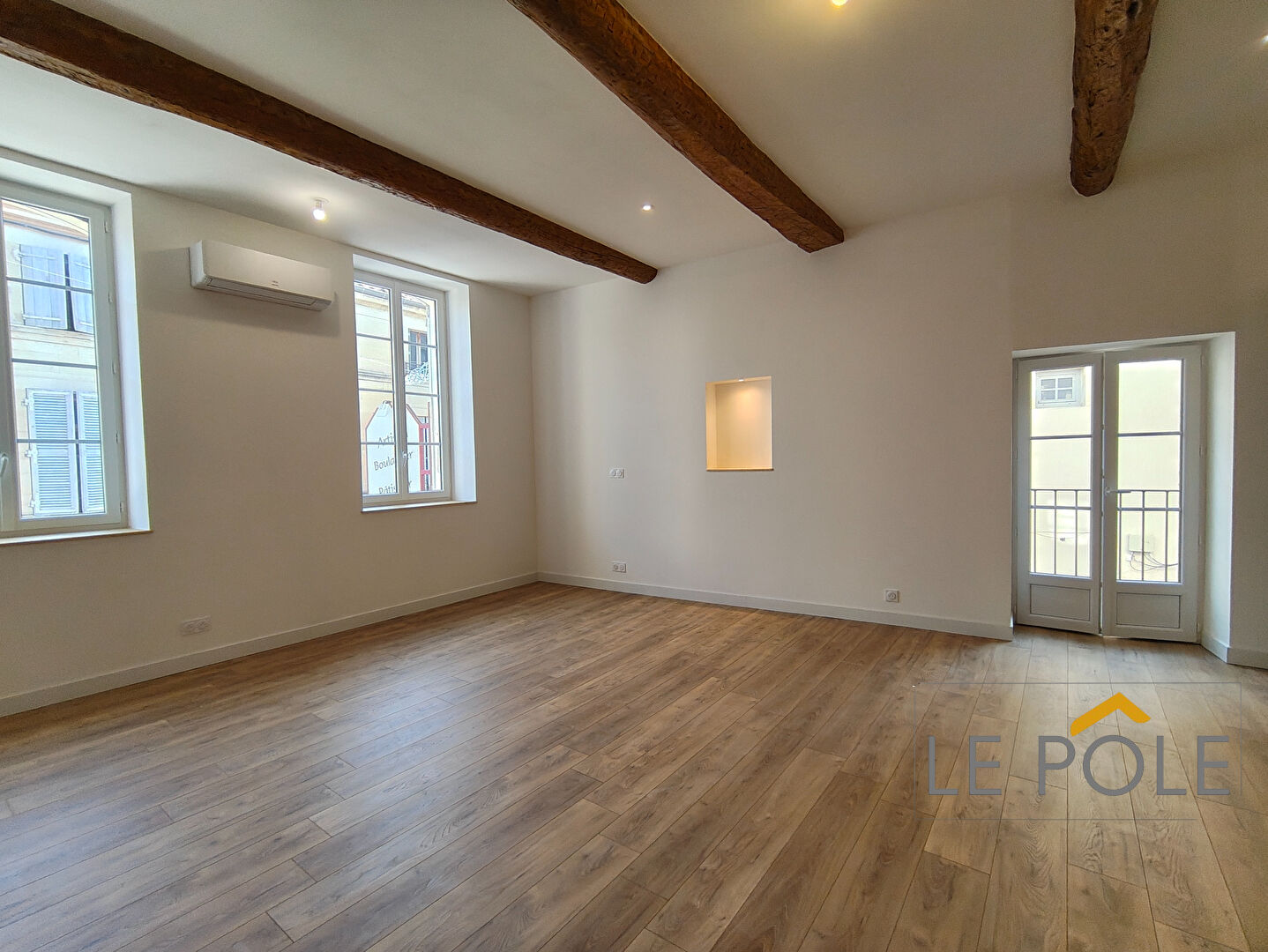 Agence immobilière de AREA IMMOBILIER