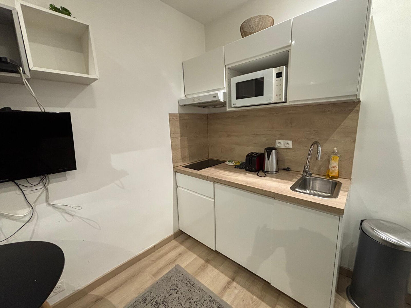 Photo A  VENDRE  - rue de Maubeuge PARIS 9ème image 3/6