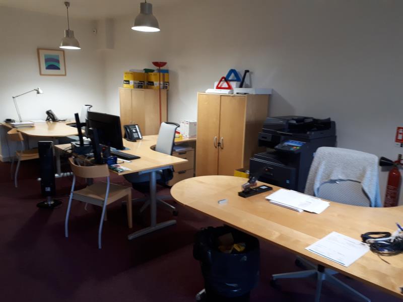 Photo LOCAL DEUIL LA BARRE - 100 m2 image 1/4