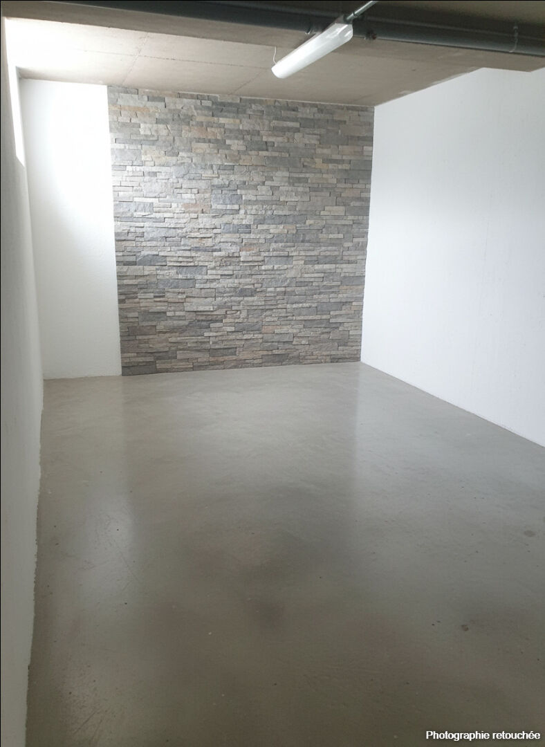 Photo LOCAL DEUIL LA BARRE - 100 m2 image 3/5